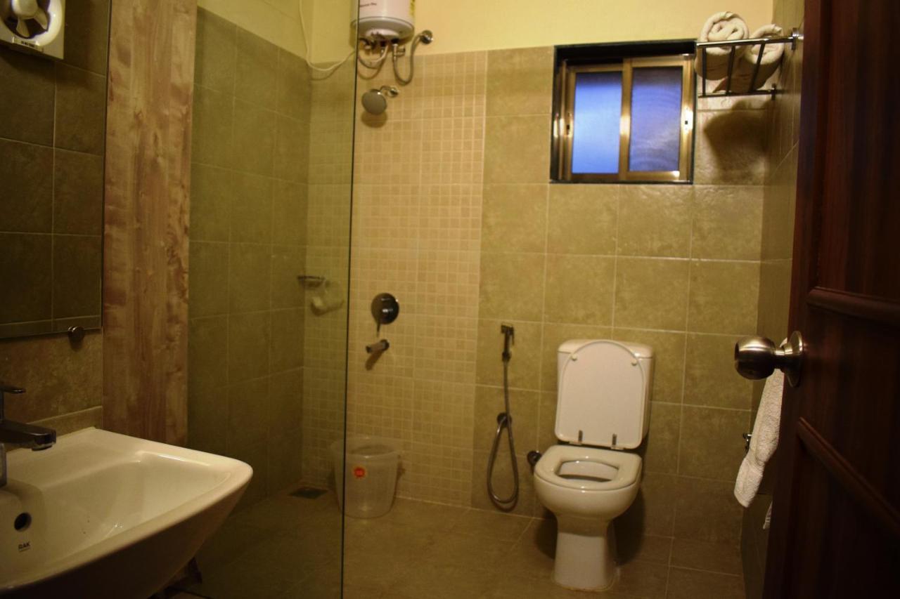 Regenta Resort Mango Village Guhagar Kudān Екстериор снимка