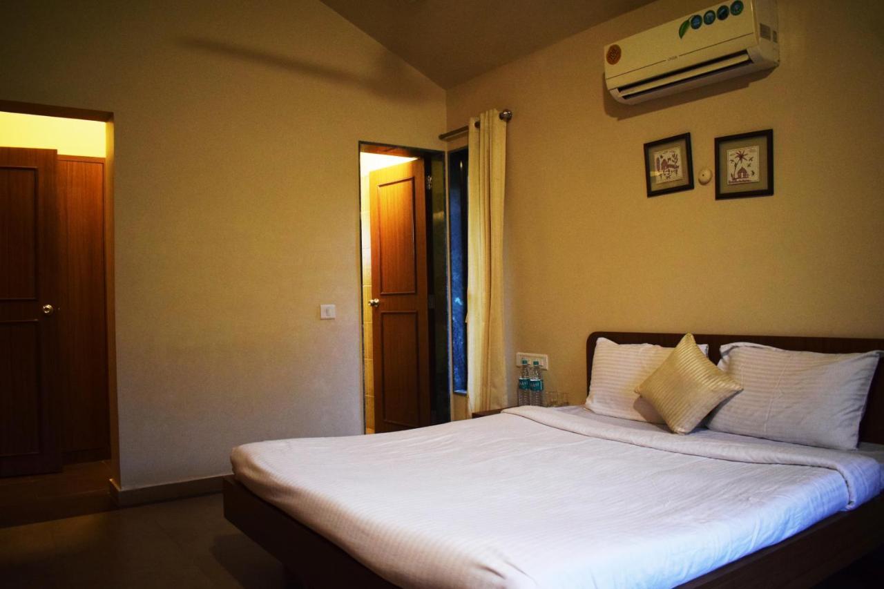 Regenta Resort Mango Village Guhagar Kudān Екстериор снимка