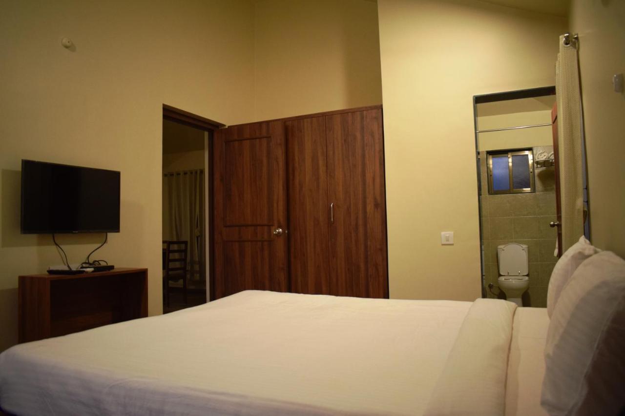 Regenta Resort Mango Village Guhagar Kudān Екстериор снимка